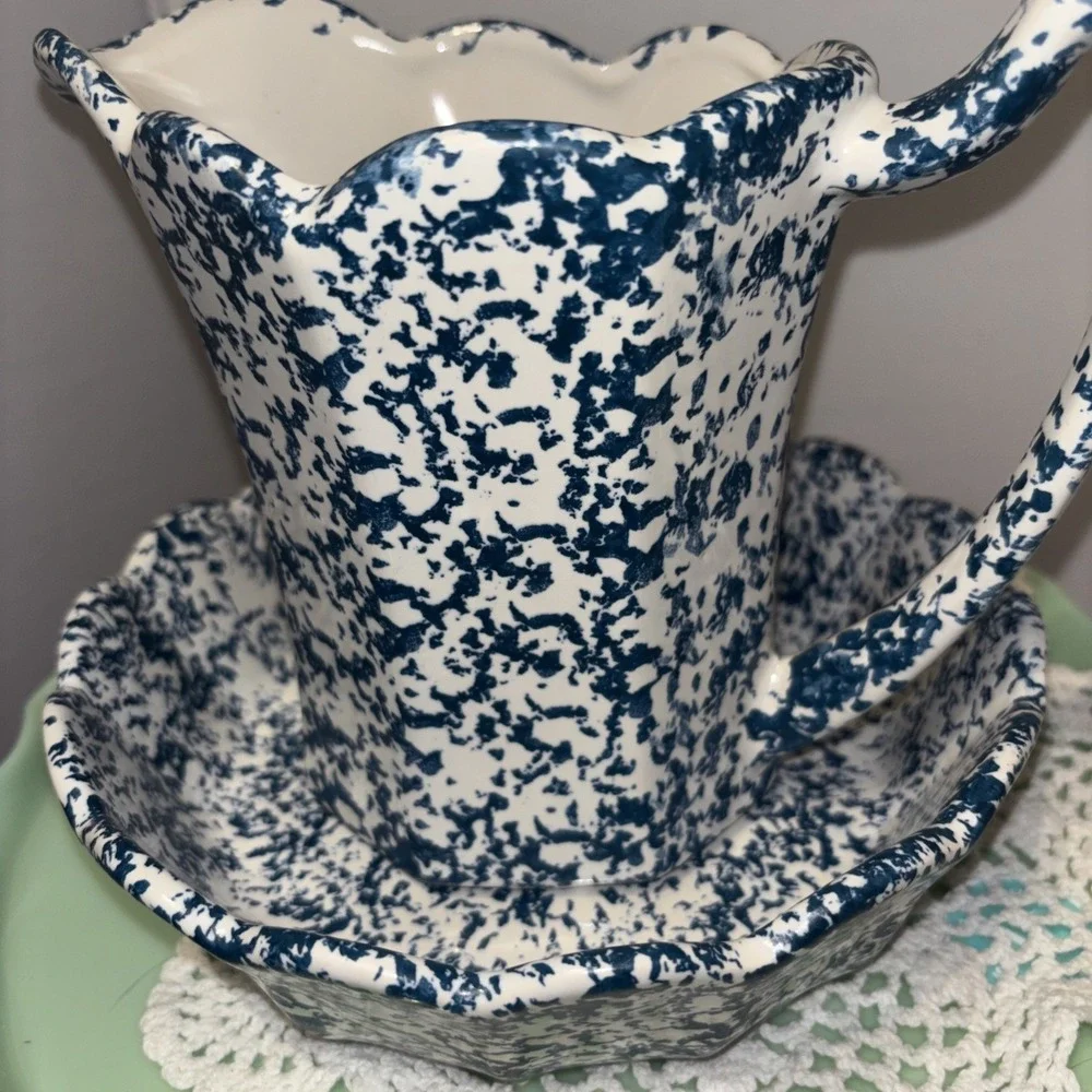 VINTAGE‎ MCCOY BLUE & WHITE SPONGEWARE SPLATTER DESIGN BOWL & PITCHER
